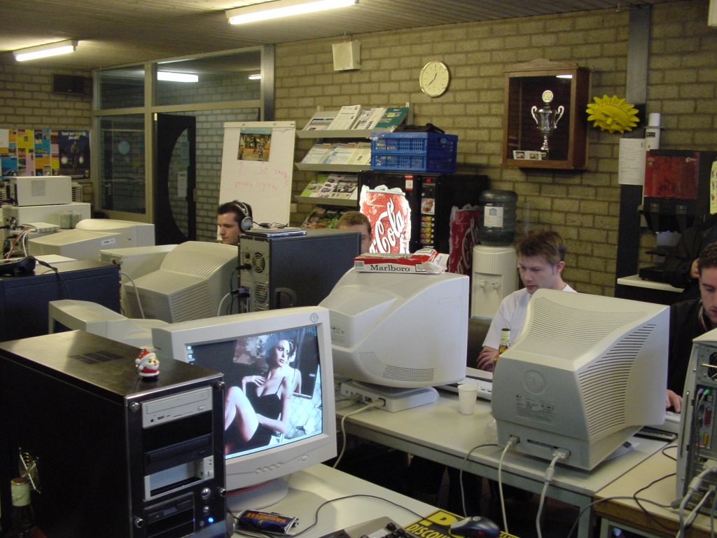 LAN-Party 2003-01 foto 4