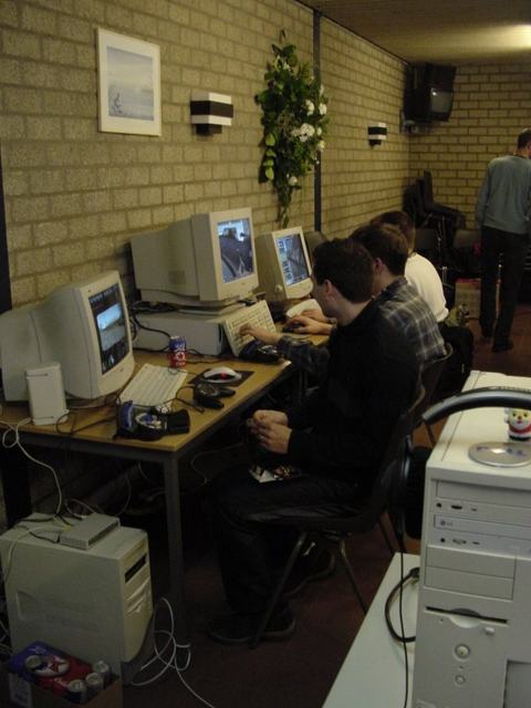 LAN-Party 2003-01 foto 16