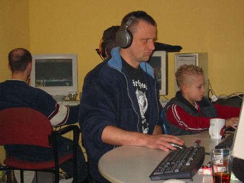 LAN-Party 2004-02 foto 4