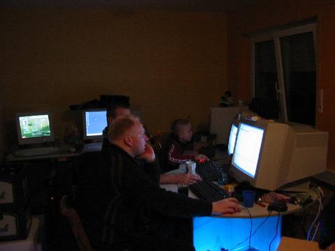 LAN-Party 2004-02 foto 13